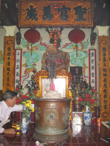 Thánh tổ nghề may - Nguyễn Thị Sen